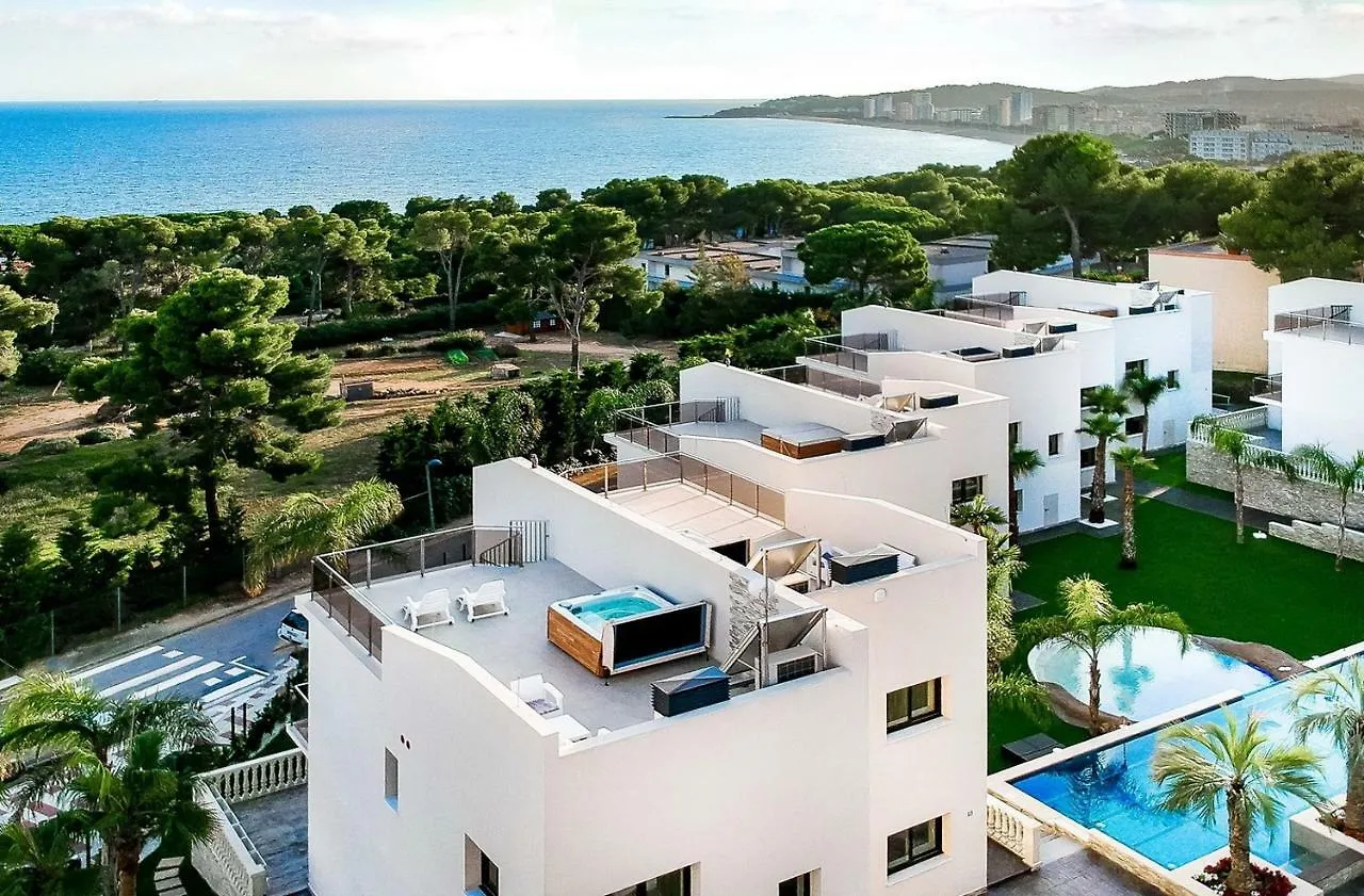 Calma Holiday Villas Platja d'Aro 0*,